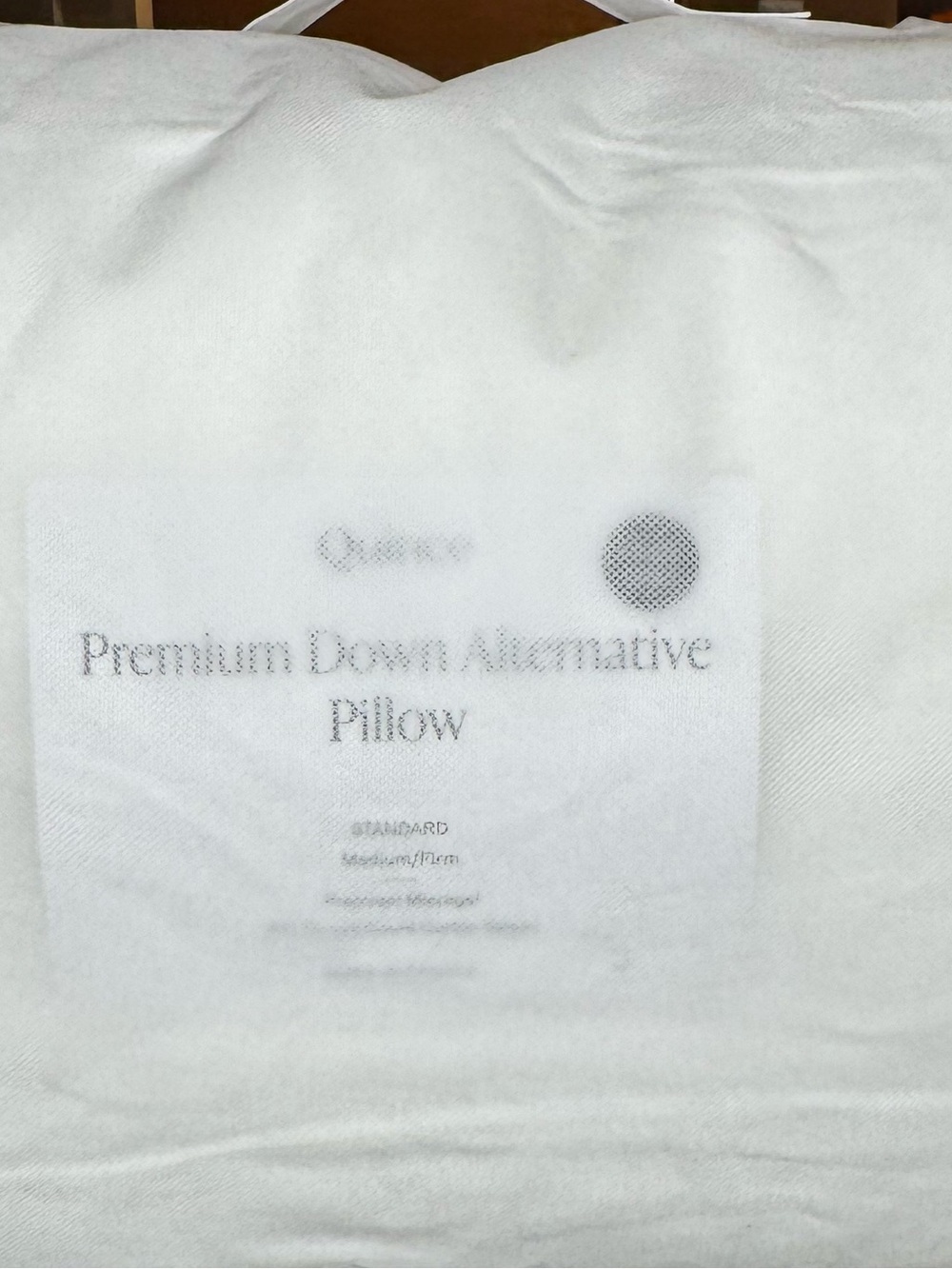 Quince Premium Down Alternative Pillow | Standard | Medium/Firm | NWOT - Picture 5 of 5